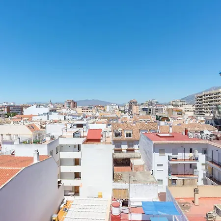 Апартаменти Malagasuite Yate Iii *